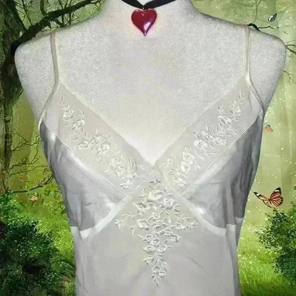 Y2K White Mesh/Satin Embroidered Maxi Slip Dress By Jones New York Size Large - Picture 3 of 9